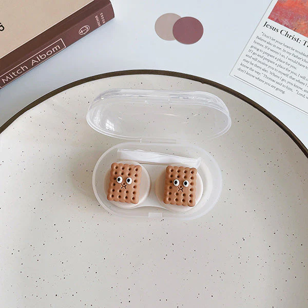 3D Chocolate Brown Mini Transparent Travel Lens Case - Image 8