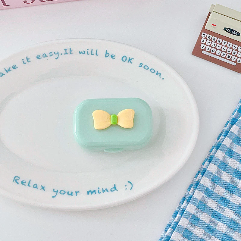 Cute Bow Pastel Travel Lens Case - Image 2