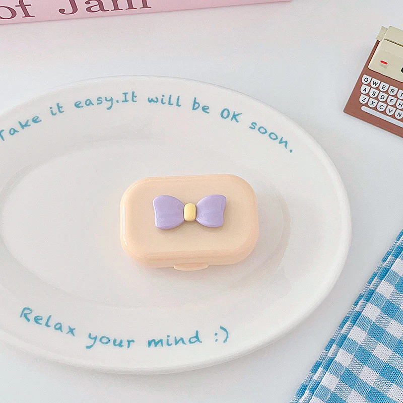 Cute Bow Pastel Travel Lens Case - Image 4