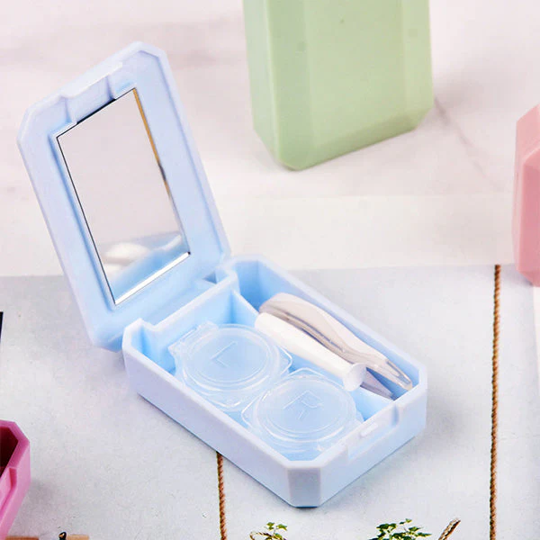 Minimalist Pastel Travel Lens Case - Image 2