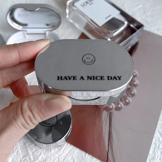 Trendy Reflective Silver Mirror Contacts Lens Storage Case - Image 4